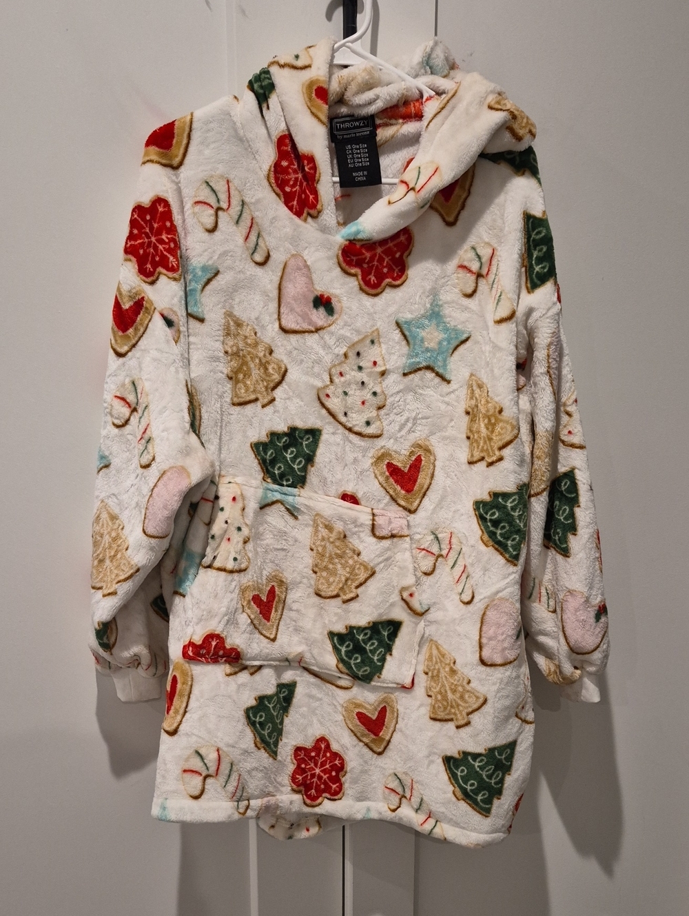 Thowzy Wearable Hoodie Blanklet Holiday